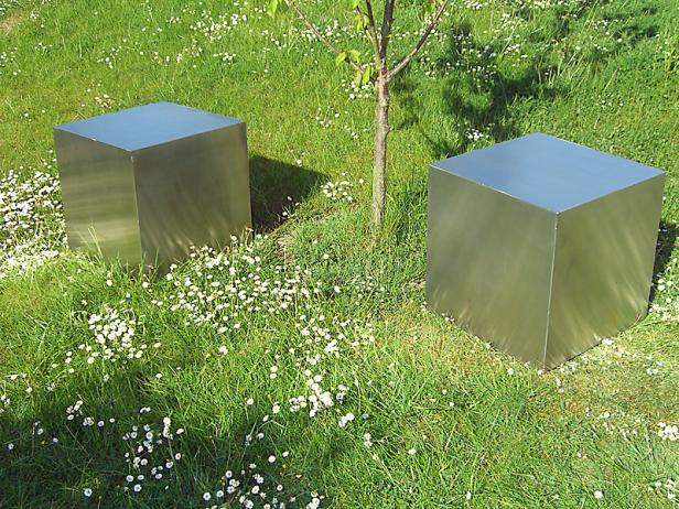 Edelstahlwürfel