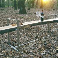 Holzbank